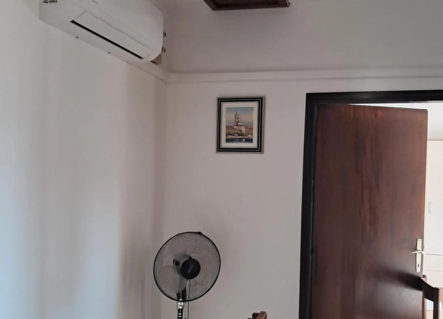 Erik&Dani Apartment ザダル 0*,